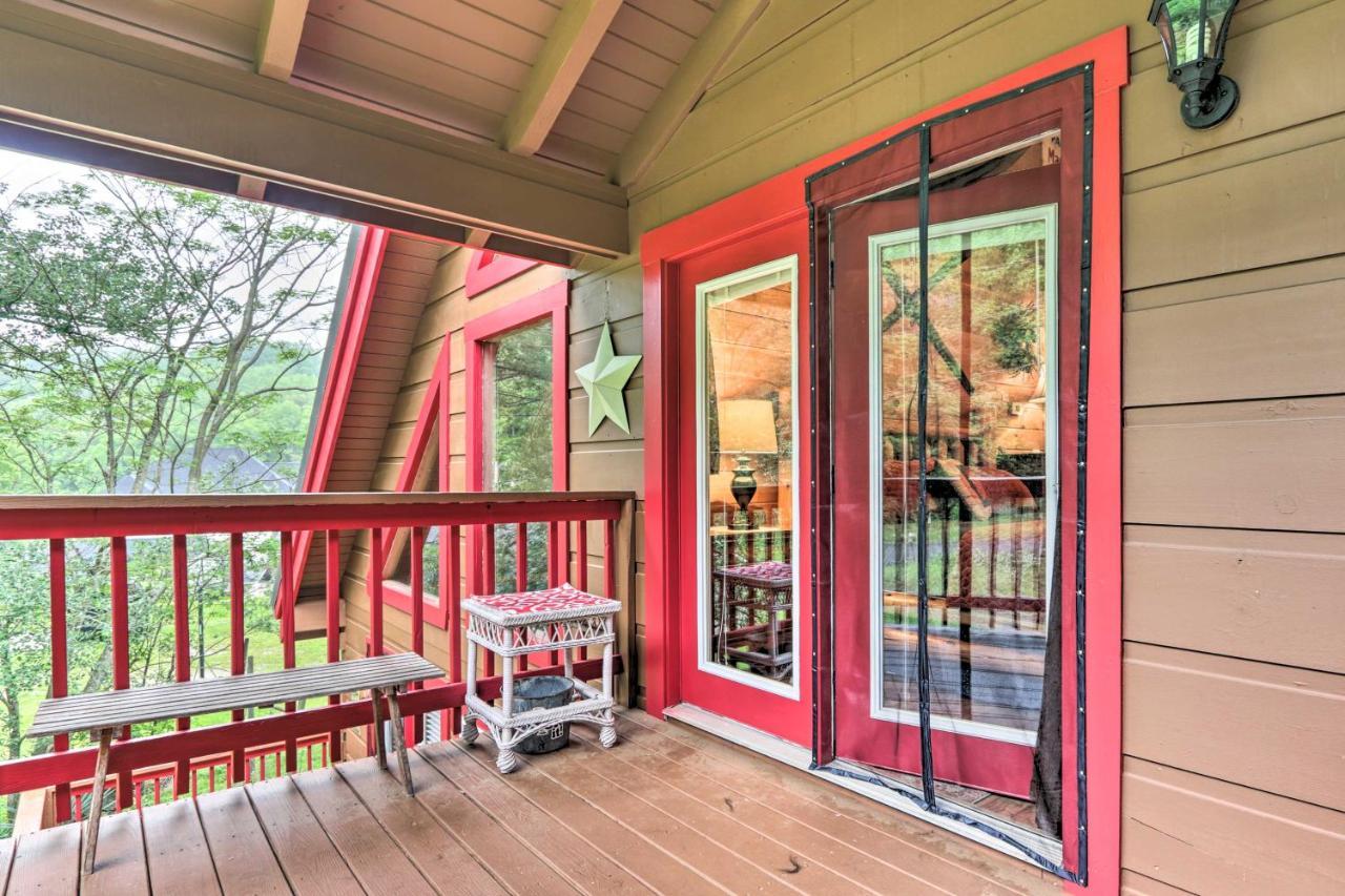 Holiday home Cabin In The Woods With Hot Tub, Fire Pit Gatlinburg