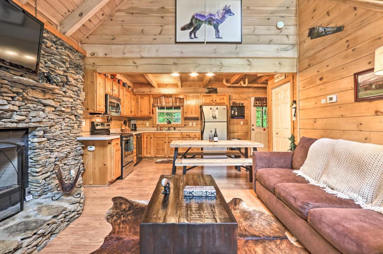 Cabin In The Woods With Hot Tub, Fire Pit Gatlinburg