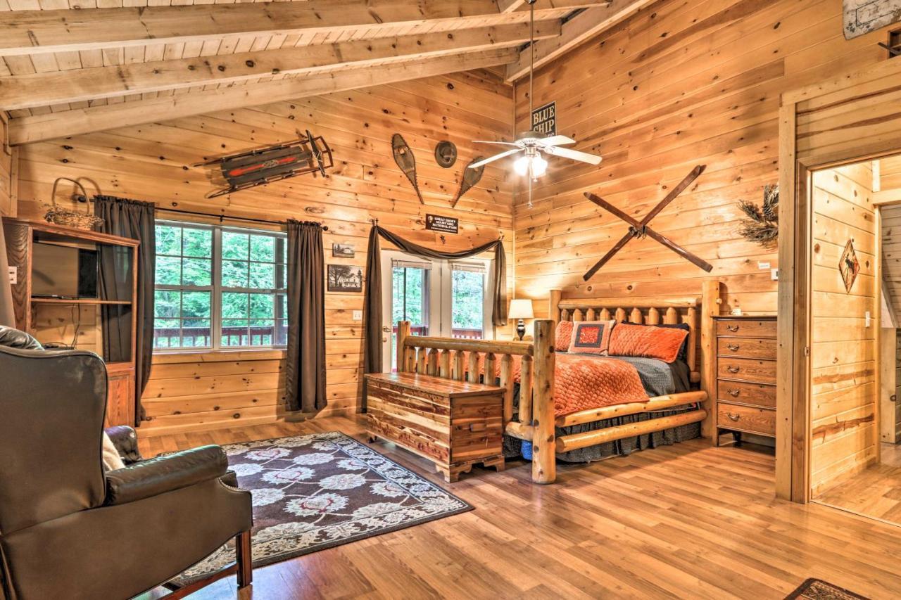 Cabin In The Woods With Hot Tub, Fire Pit