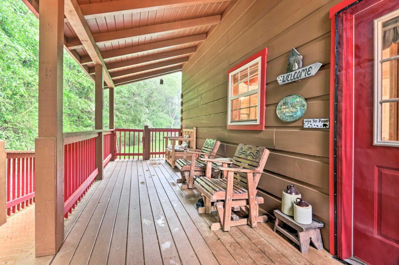 Cabin In The Woods With Hot Tub, Fire Pit