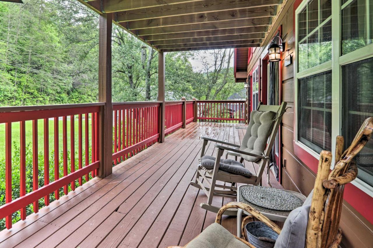 Cabin In The Woods With Hot Tub, Fire Pit * Gatlinburg