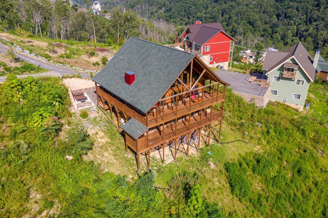 Southern Comfort * Gatlinburg