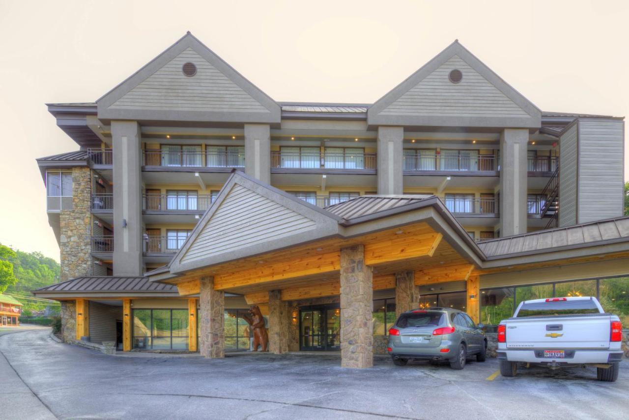 Clarion Pointe Downtown Hotel Gatlinburg