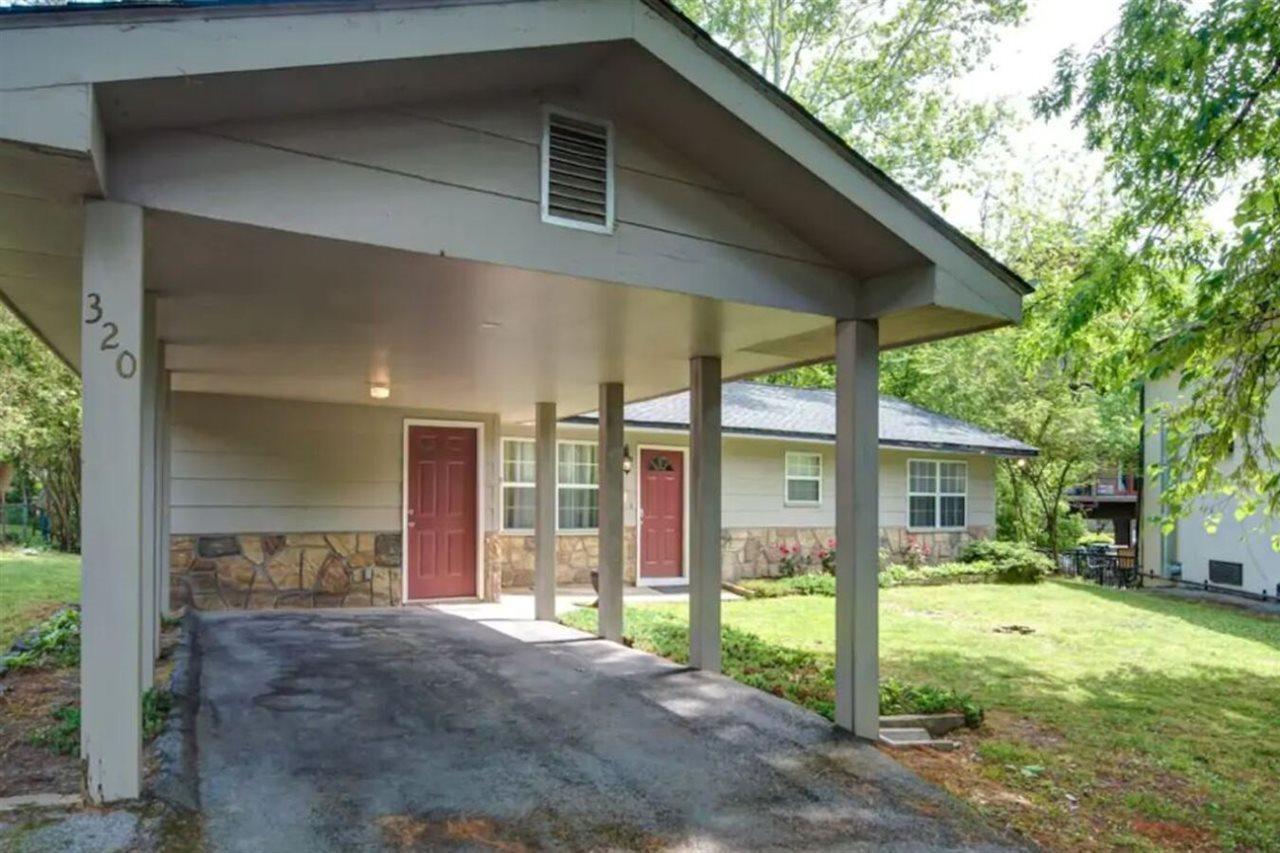 Apartment River 3 Bedroom Downtown With Hot Tub Gatlinburg