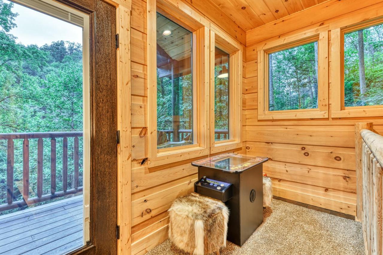 The Grand Fir * Gatlinburg