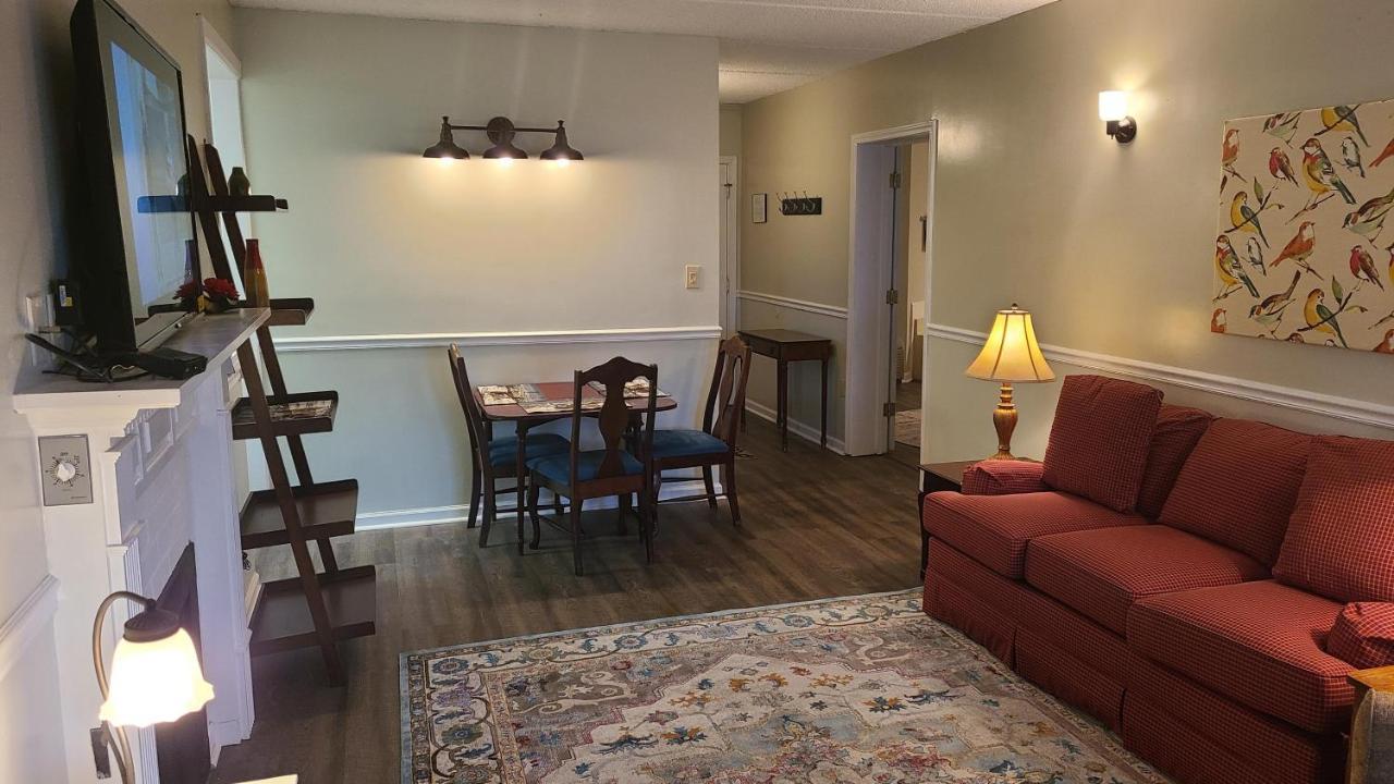 Chateau 506 Apartment