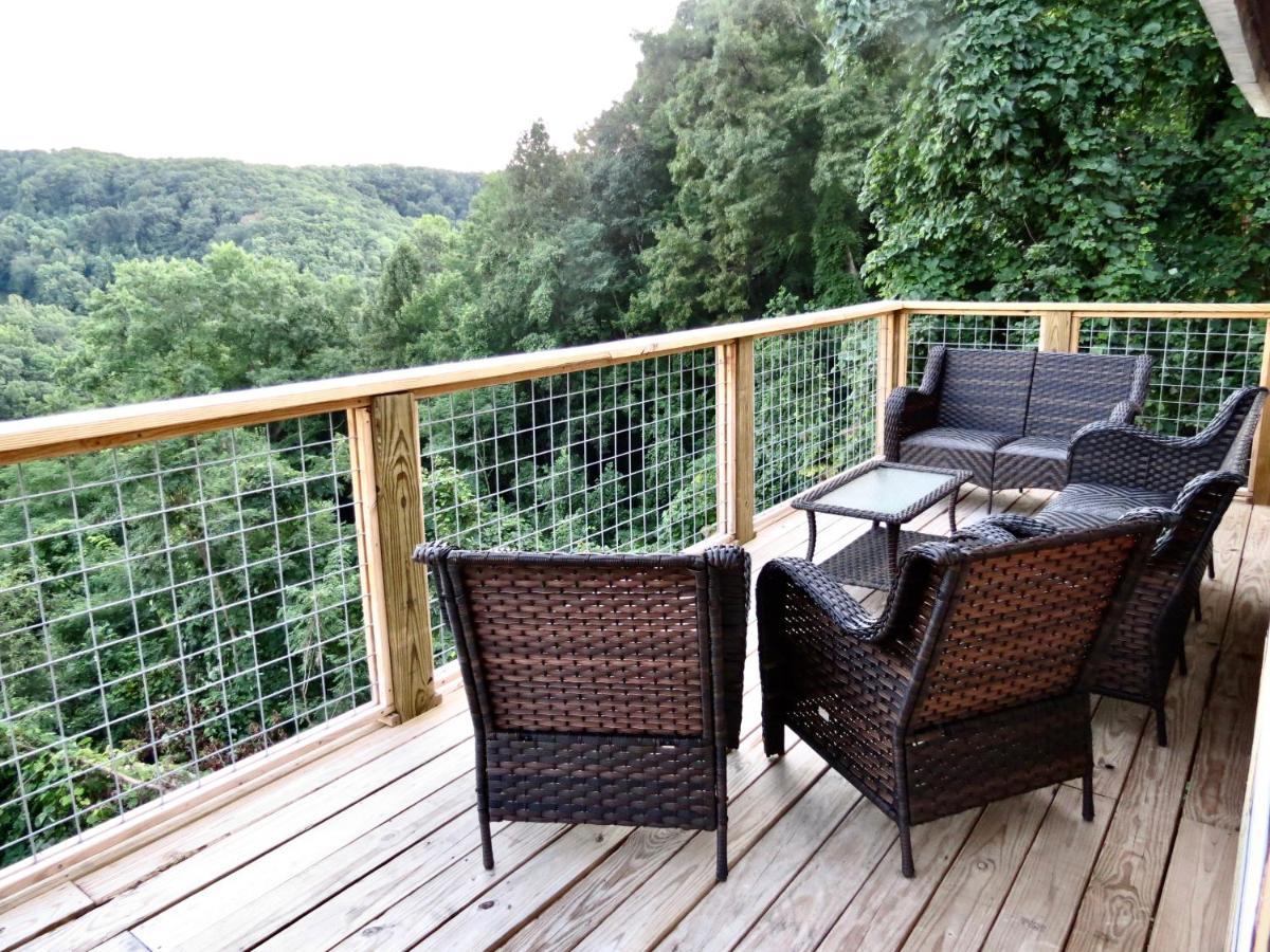 Million Dollar Views! 4 Bedroom, Sleeps 9, Close To National Park And 5 Mi To Gatlinburg! Chalet