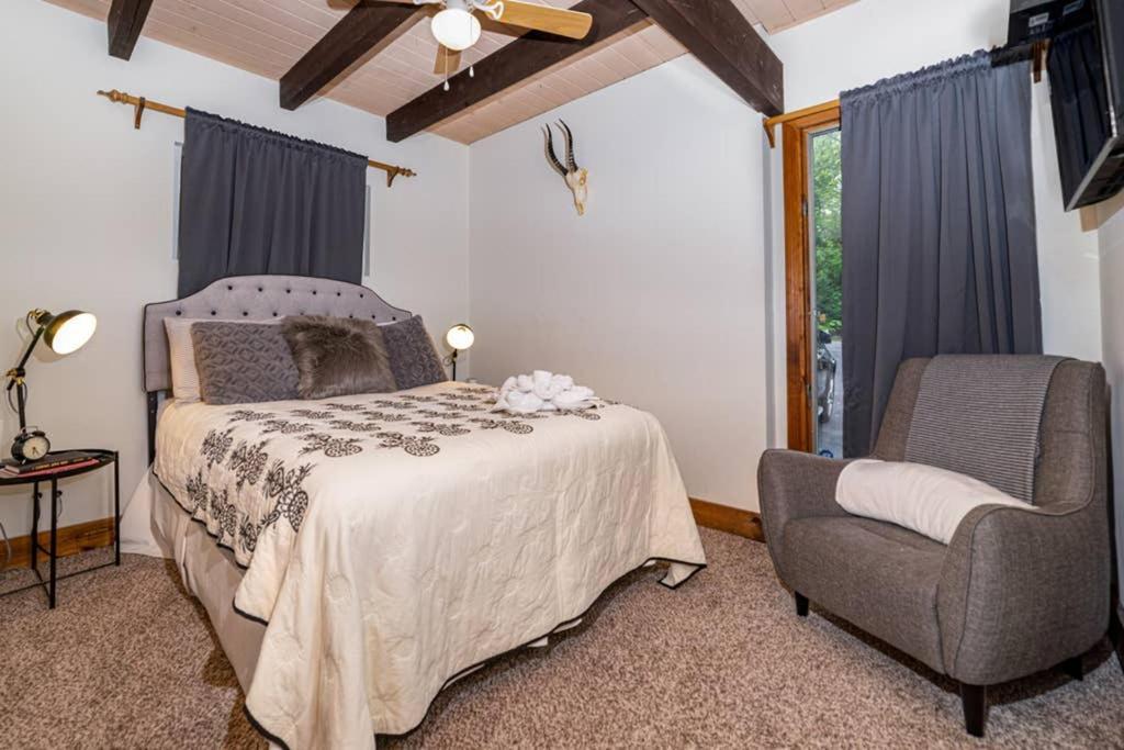 A Smoky Mountains Retreat - Chalet De Montagne Chalet Gatlinburg