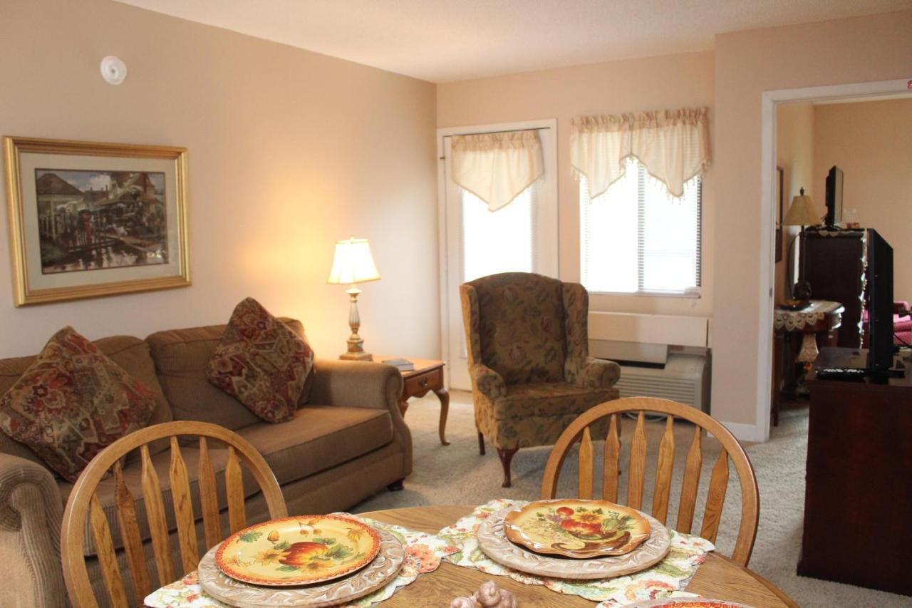 Apartment Chateau 302 *