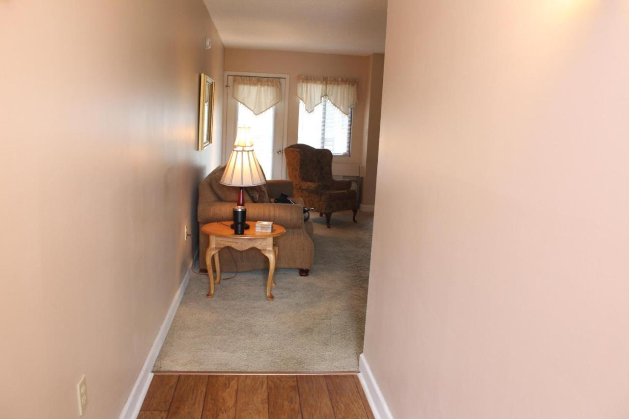 Chateau 302 Apartment