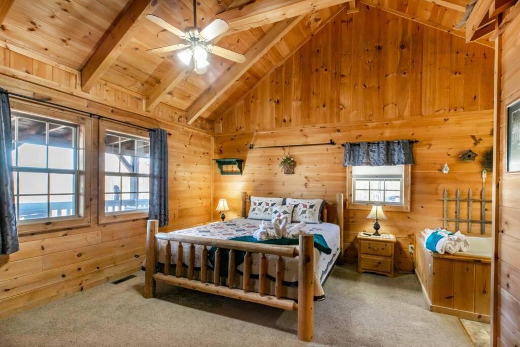 Amazing Views! Hot Tub,pool Table,fireplace,relax! * Gatlinburg