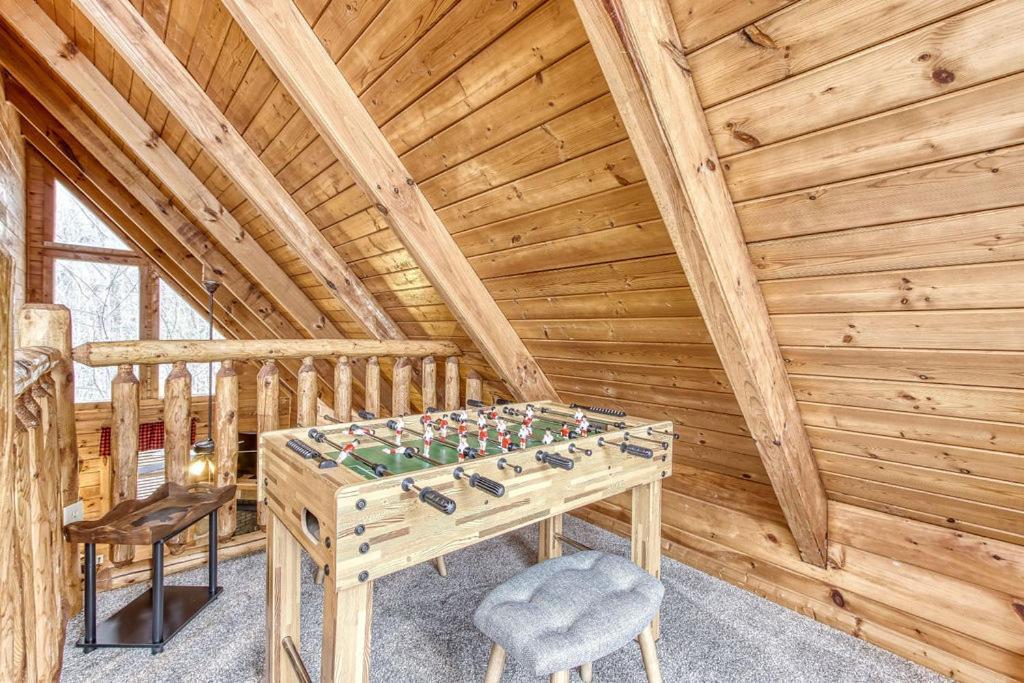 Holiday home Bucky's Bungalow, Hot Tub, 1089 Of Free Attraction Tickets For Each Paid Day, Dollywood And More! Gatlinburg