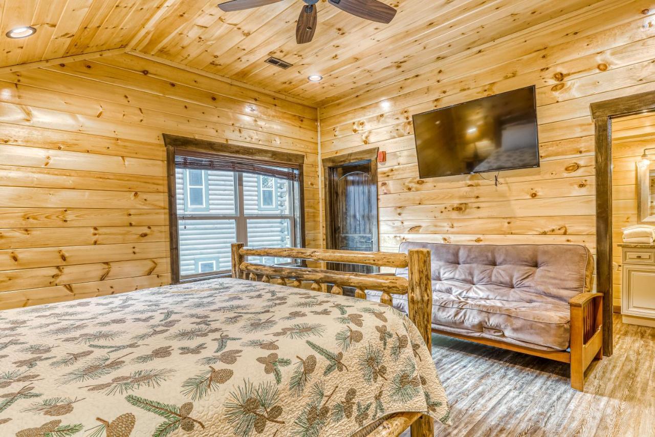 The Great Dogwood Manor Holiday home