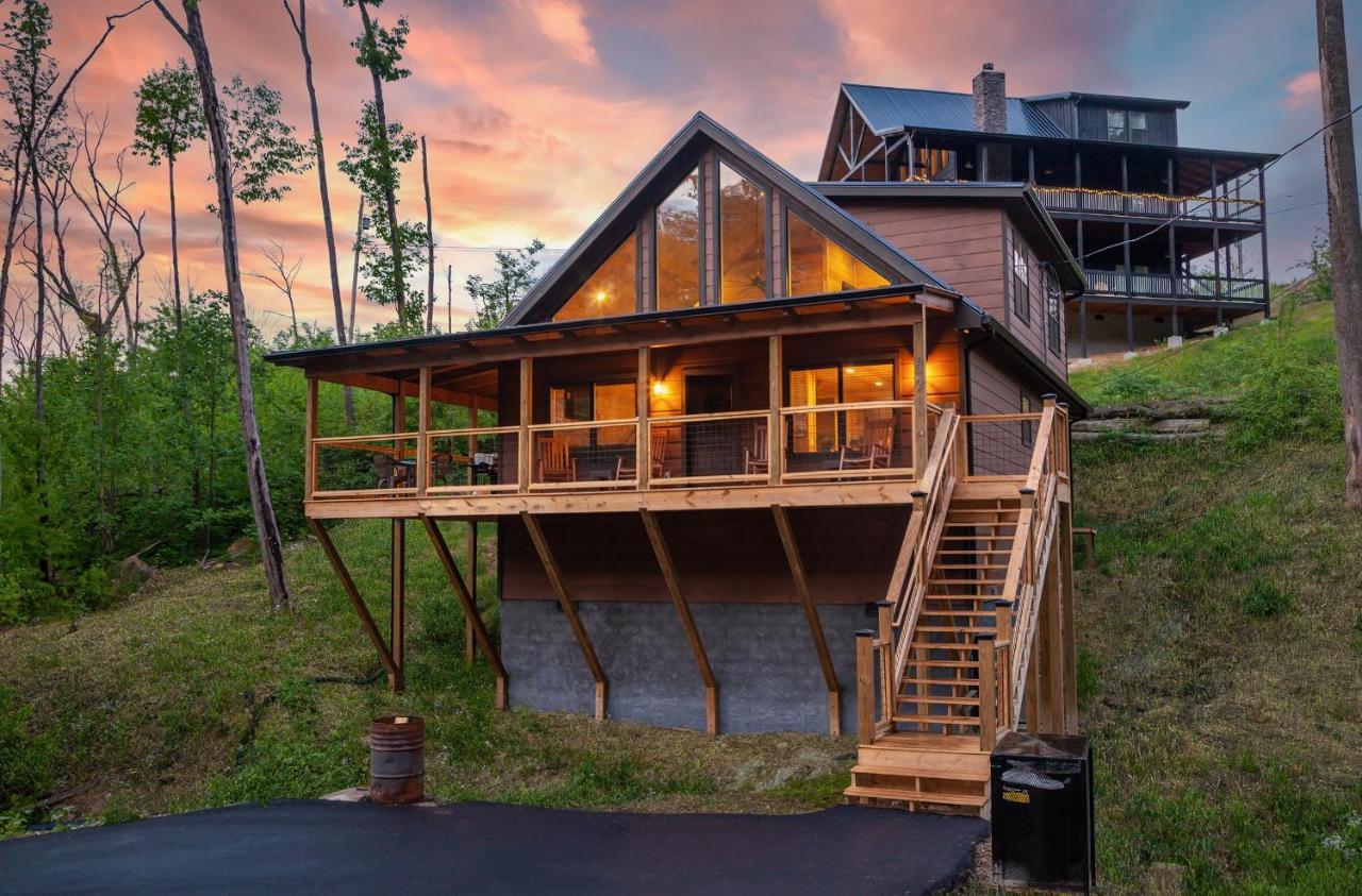 Creekside Manor Too * Gatlinburg