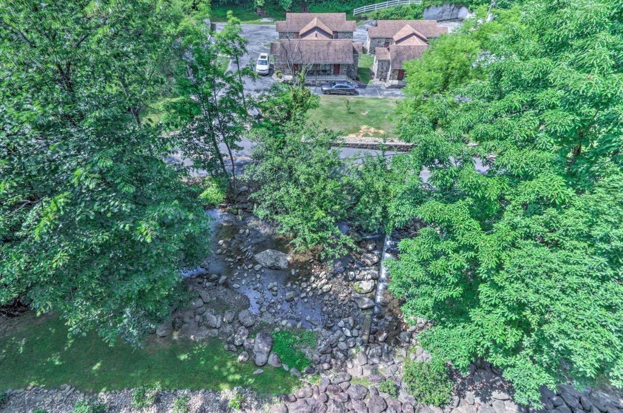 Apartment Bootleggers Hideaway In Downtown Gatlinburg!