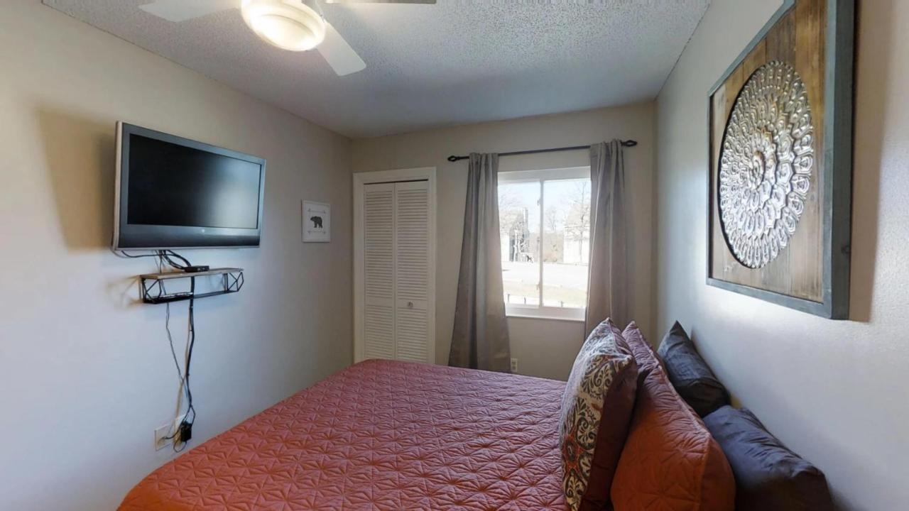 Smoky Summit Apartment