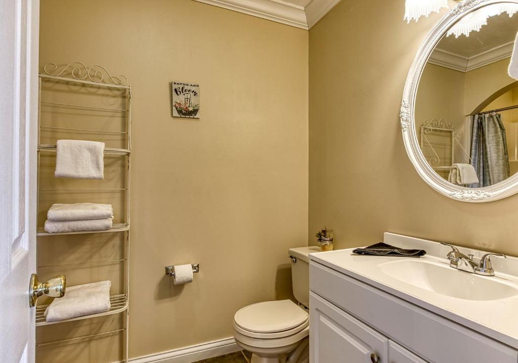 Ober Hideaway, Hot Tub, Wifi, 1089 Free Tickets Each Paid Day, Dollywood And