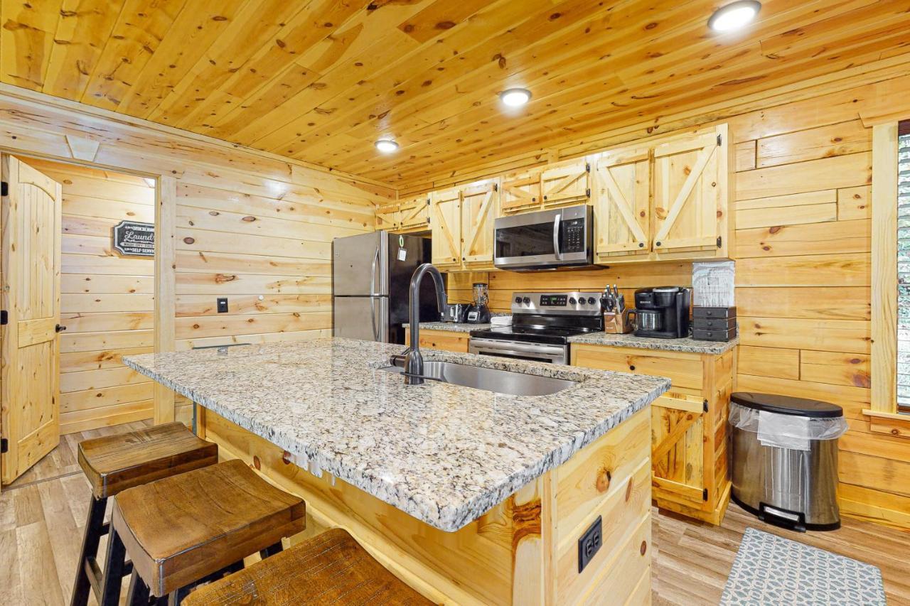 Knotty Escape Holiday home *