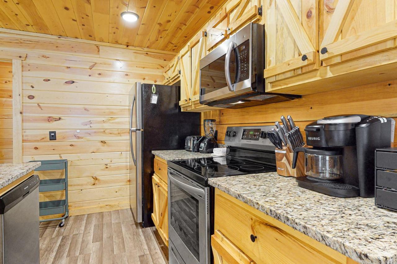 Knotty Escape Holiday home *