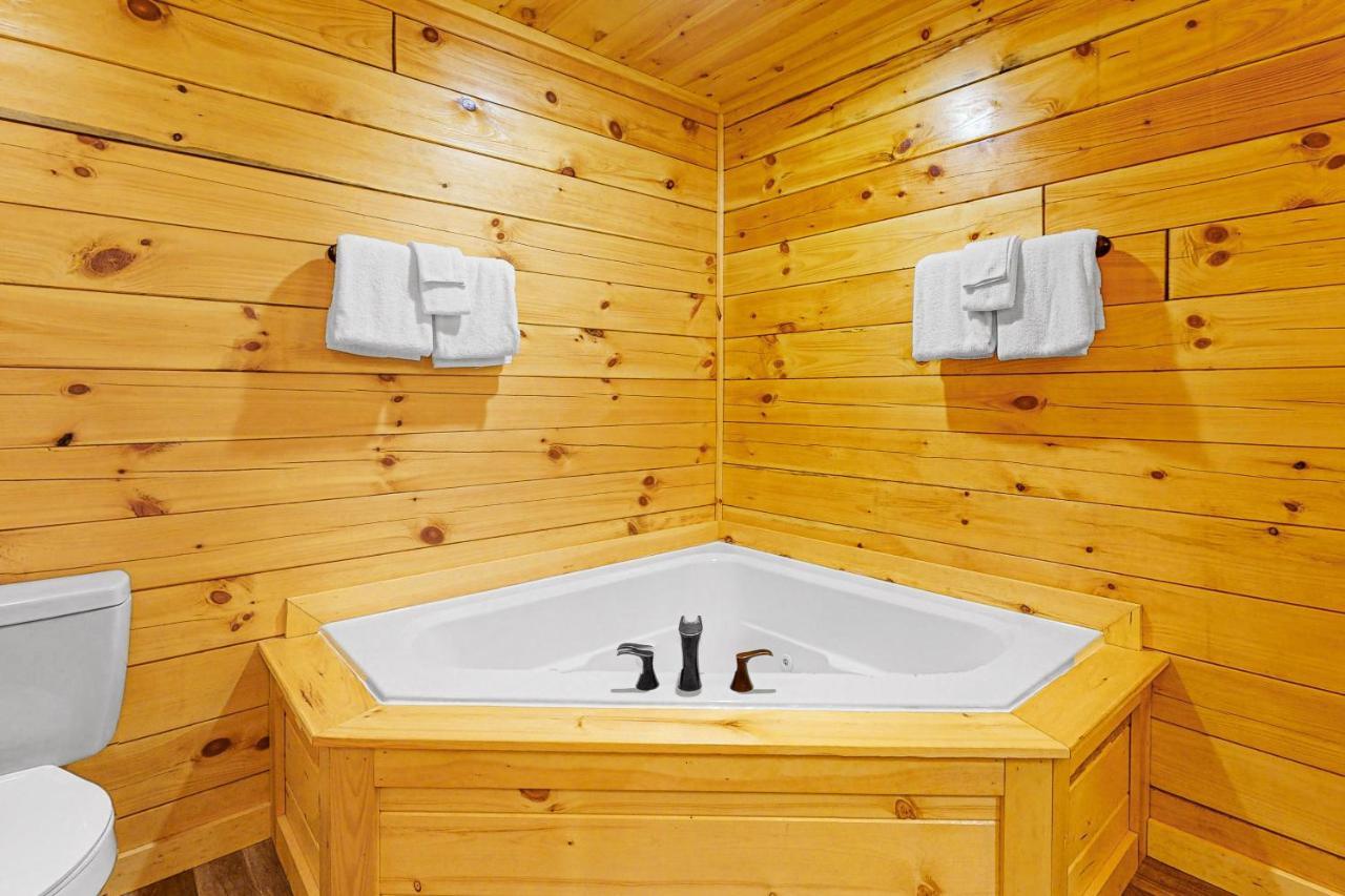Knotty Escape Holiday home
