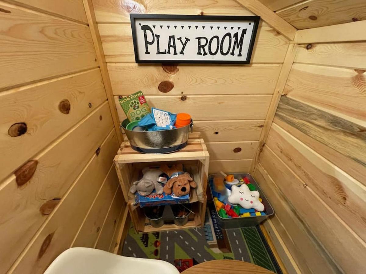 Take It Easy With Hot Tub And Community Pool * Gatlinburg