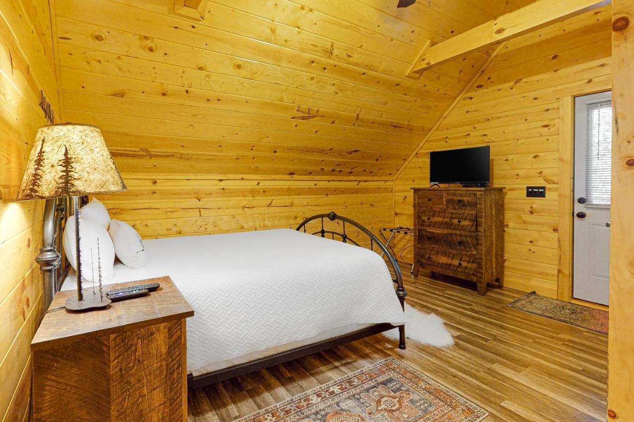 Knotty Escape Holiday home Gatlinburg