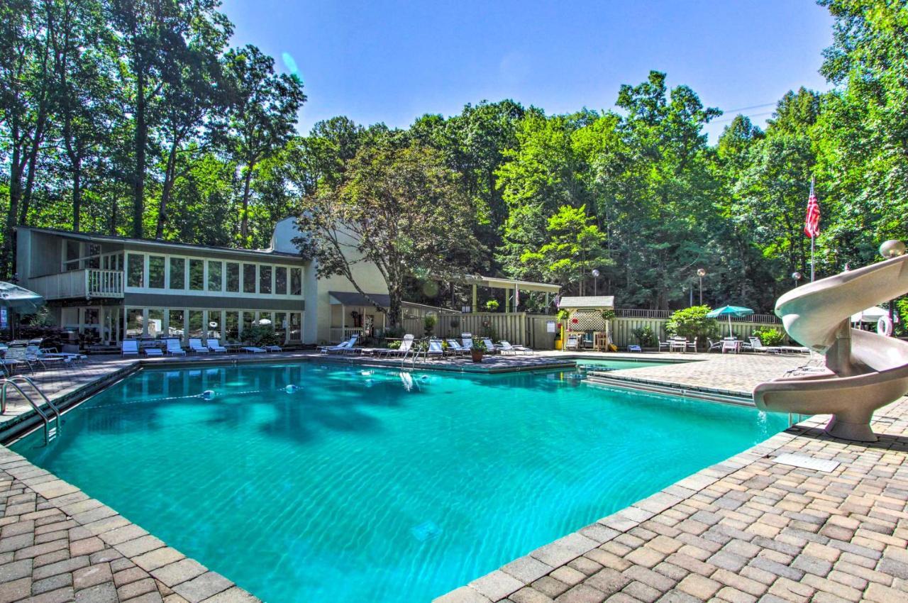 Woodsy Retreat With Fire Pit And Amenities * Gatlinburg