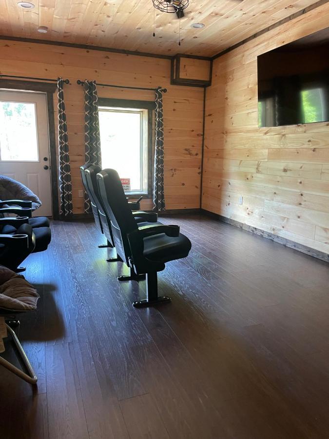 Village- Amazing Mountain Views - Piney Butt Place Holiday home *