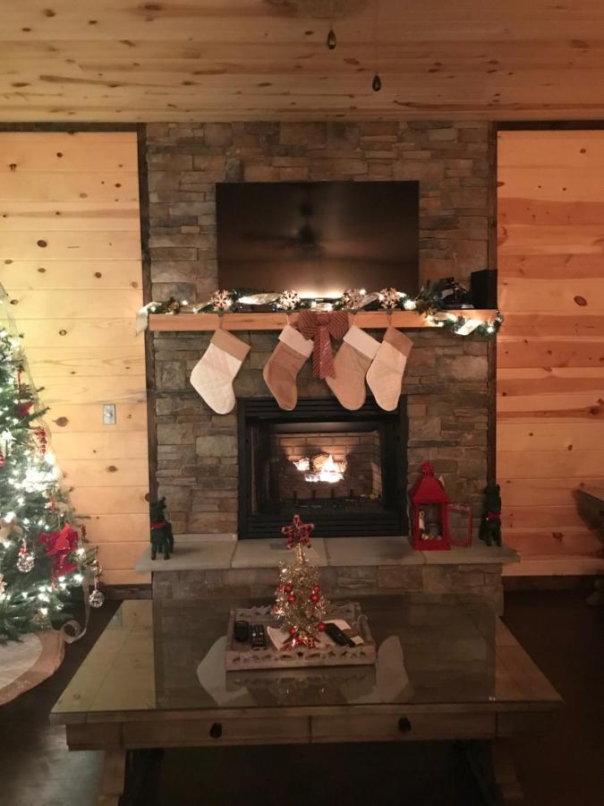 Holiday home Village- Amazing Mountain Views - Piney Butt Place *