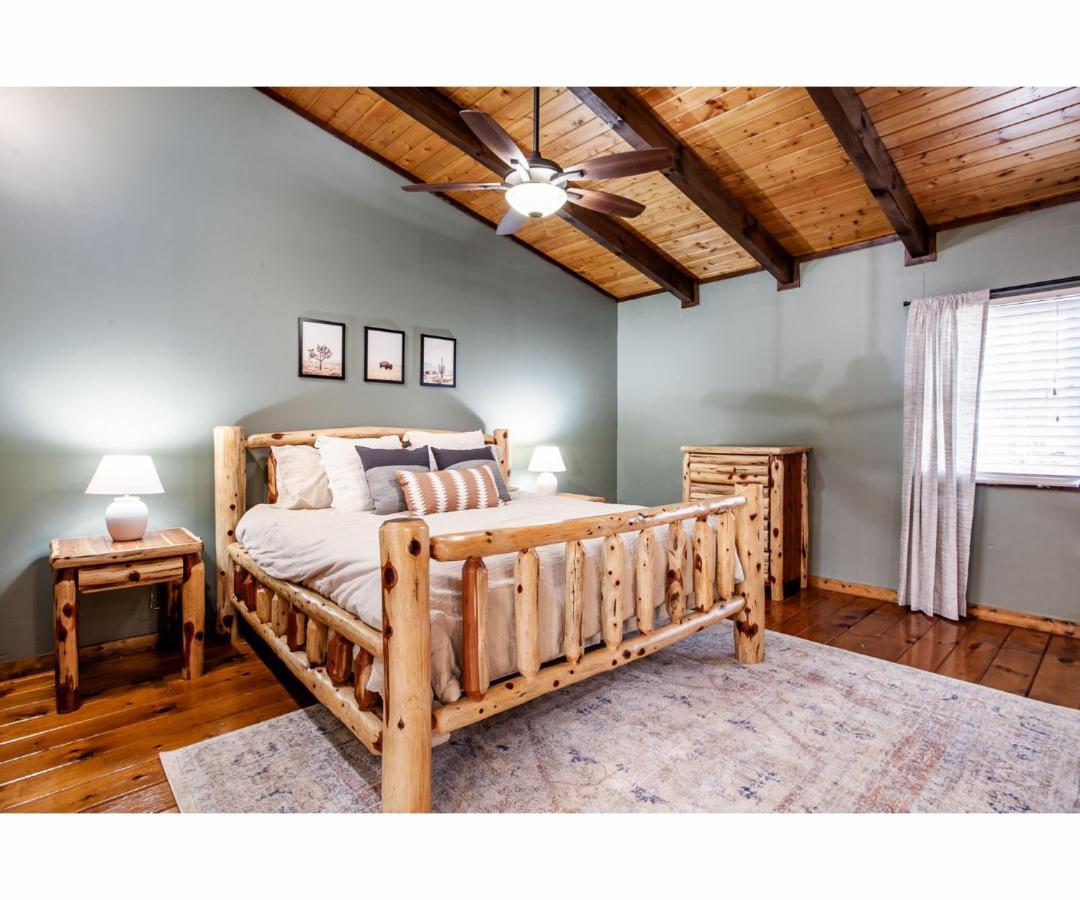 Holiday home Hideaway - Hot Tub, Fireplace, Grill *