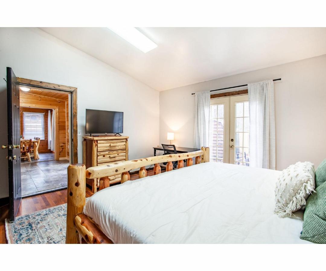 Holiday home Hideaway - Hot Tub, Fireplace, Grill *