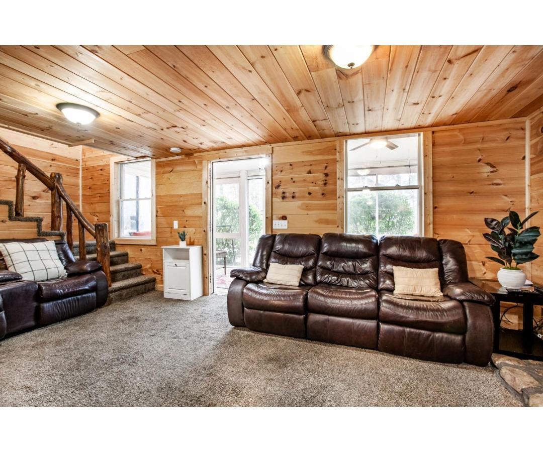 Holiday home Hideaway - Hot Tub, Fireplace, Grill Gatlinburg