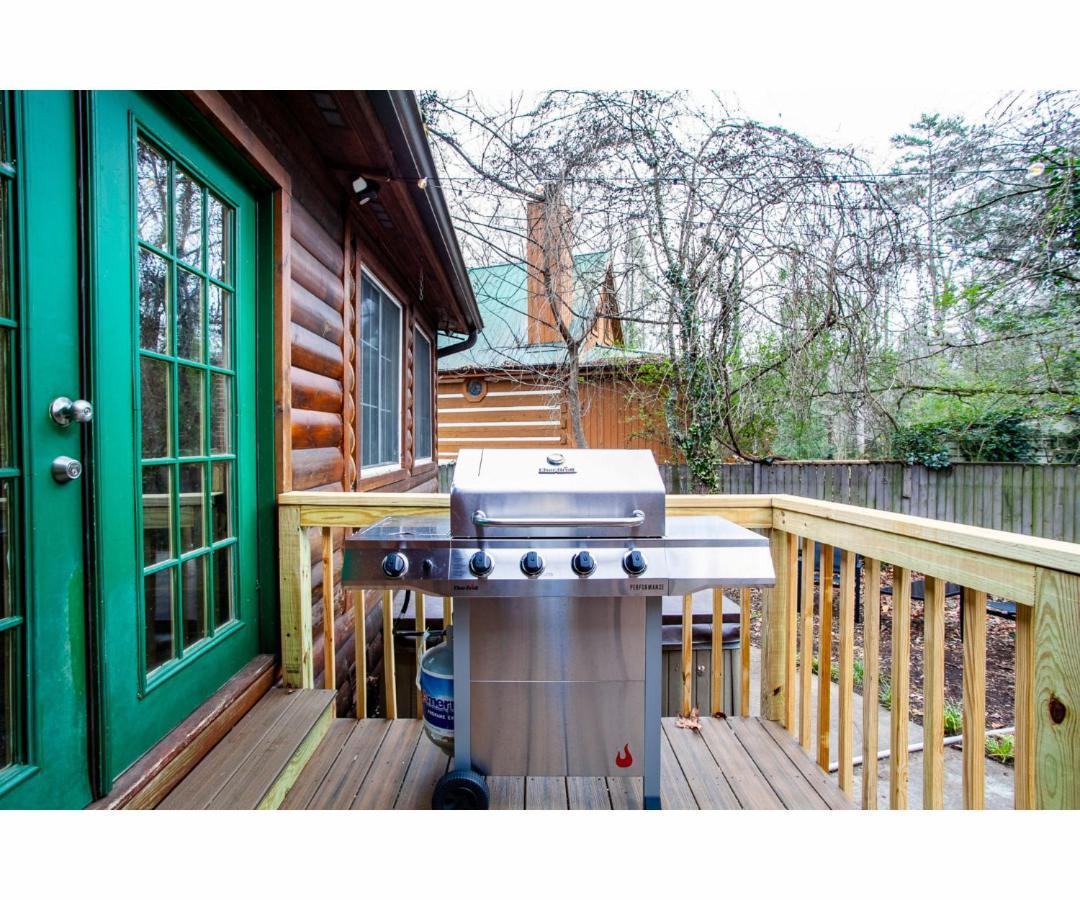 Hideaway - Hot Tub, Fireplace, Grill Holiday home Gatlinburg