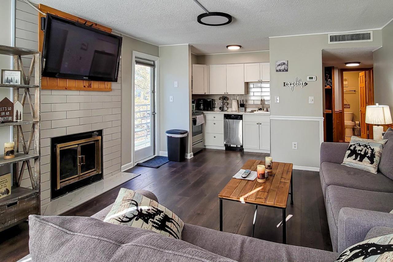 Summit View Apartment