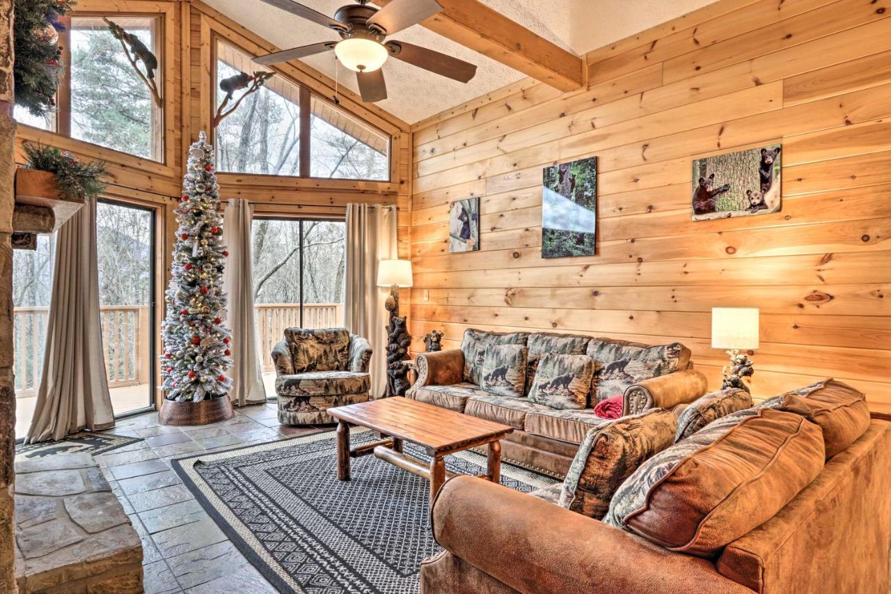 Honey Bear Hideaway With Hot Tub And Mtn Views! * Gatlinburg