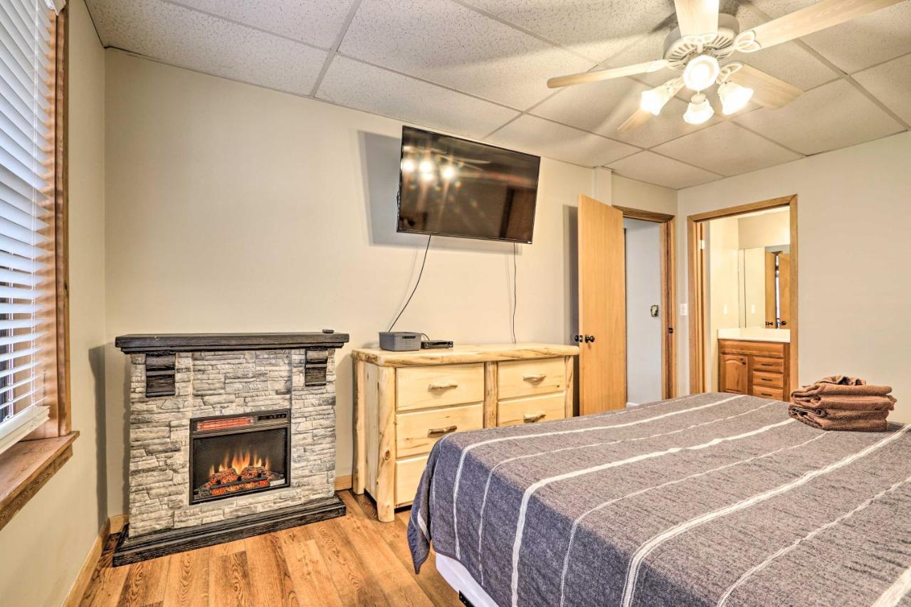 Honey Bear Hideaway With Hot Tub And Mtn Views! Holiday home *
