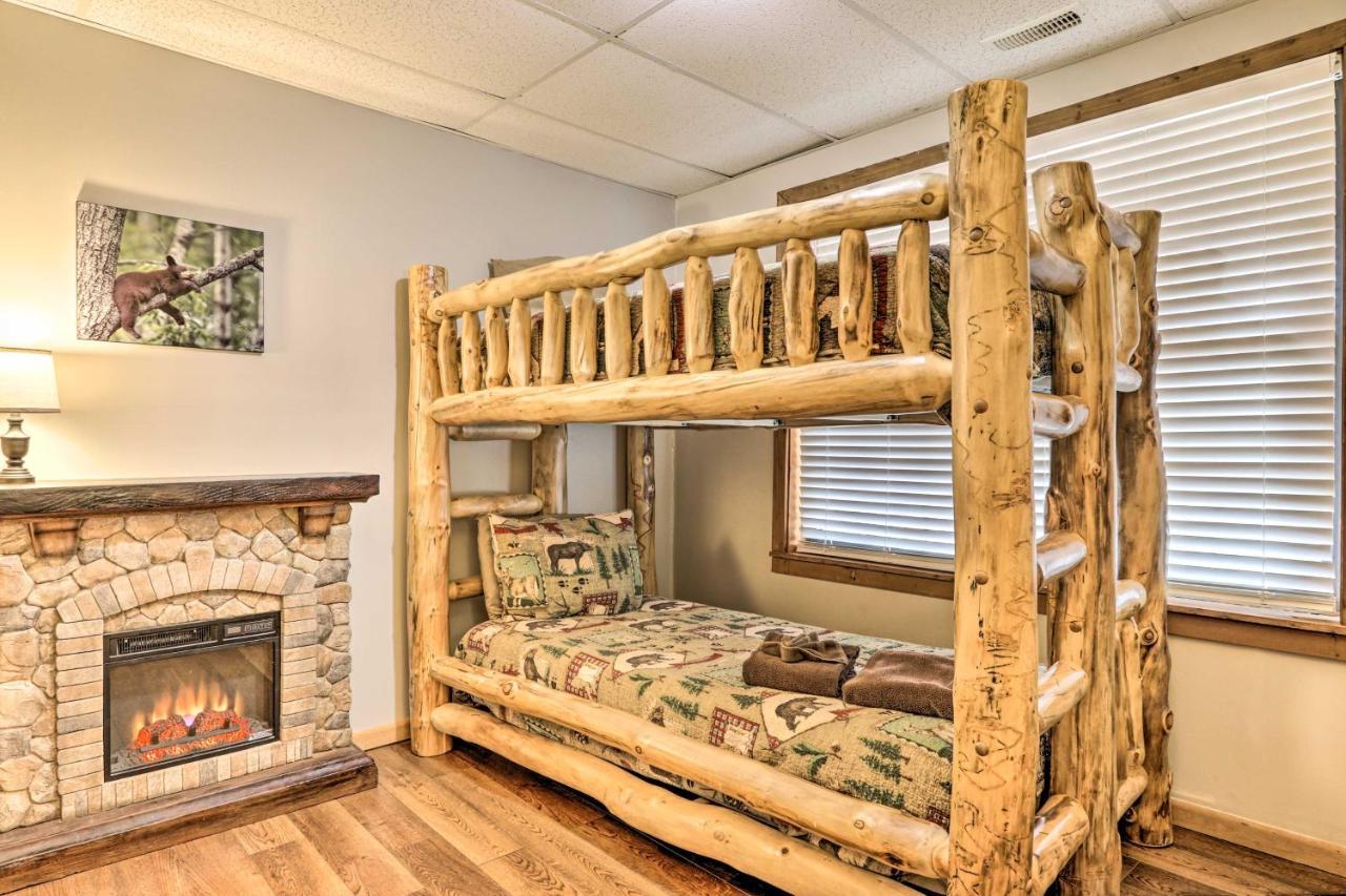 Holiday home Honey Bear Hideaway With Hot Tub And Mtn Views! Gatlinburg