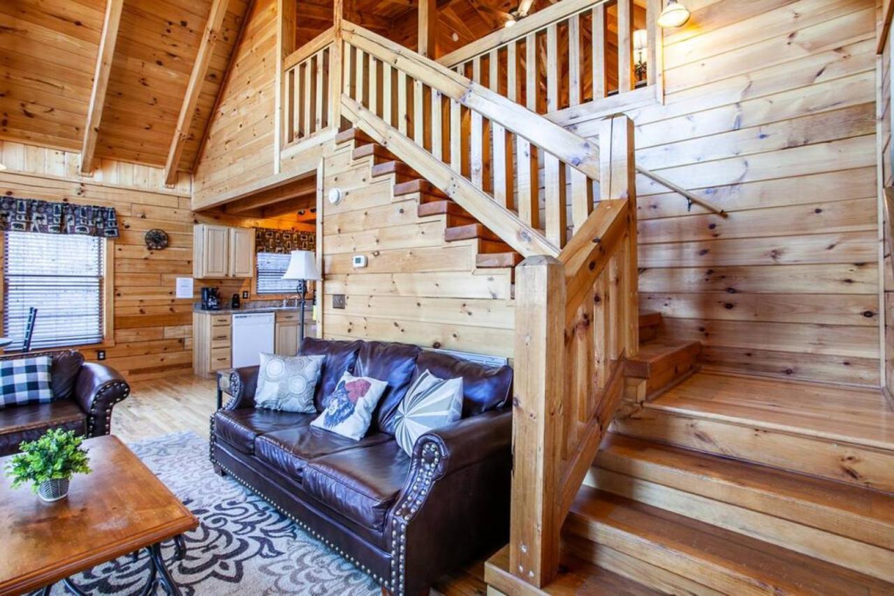 Whisk A Way With Hot Tub, Pool Table And Jacuzzi Holiday home