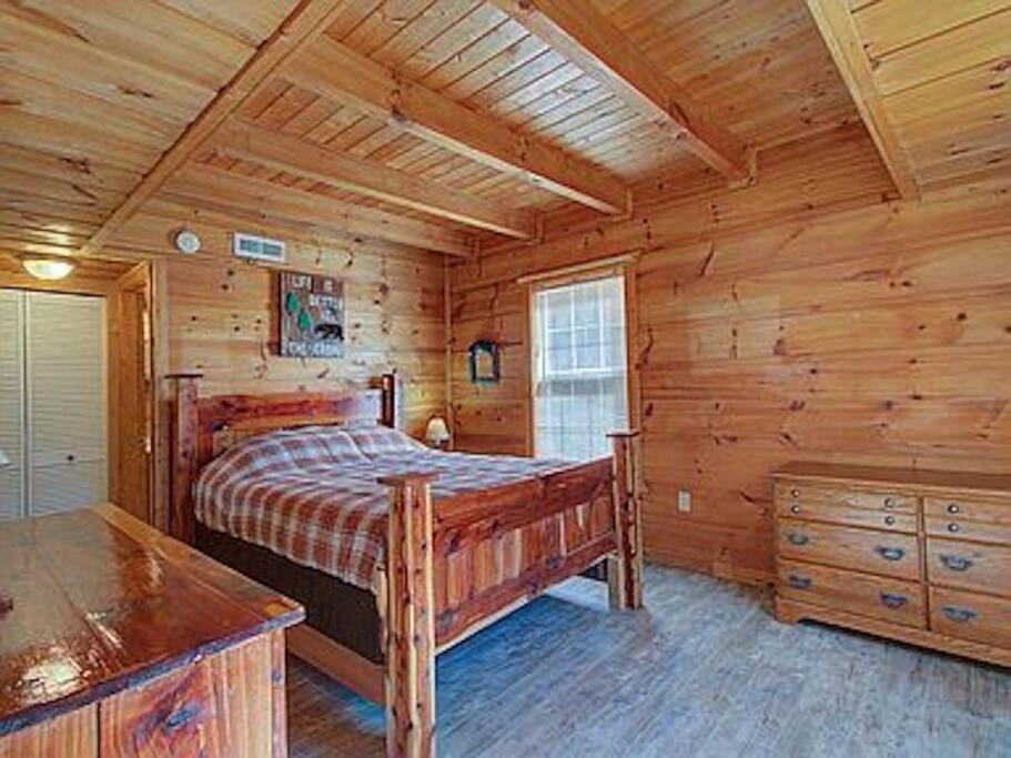 At Royal Misty Haven With Free High Speed Internet And Just Miles Away From Things Enjoyable In The Smoky Mountains Gatlinburg