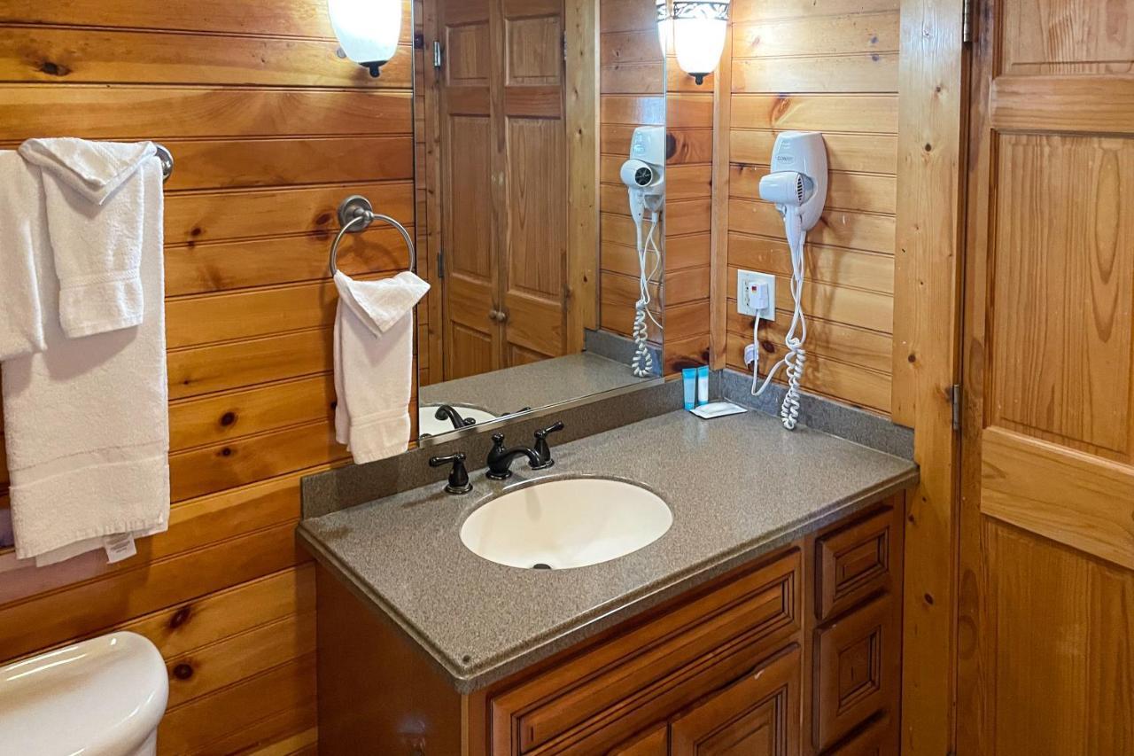 Black Bear Hideaway Holiday home *