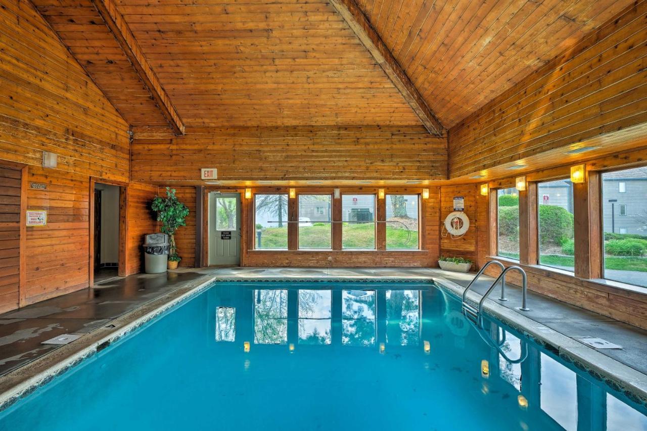 Apartment With Pool, Hot Tub, And Mtn Views! Gatlinburg