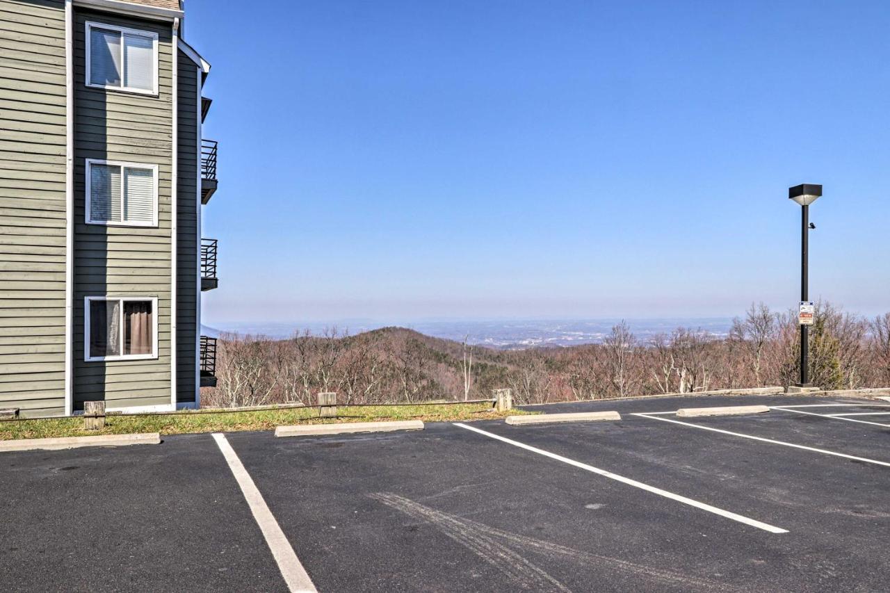With Pool, Hot Tub, And Mtn Views! *