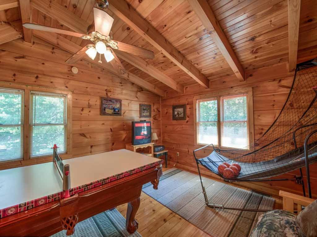 Holiday home Twilight Ridge, 1 Bedroom, Sleeps 4, Game Room, Wifi, Mountain Views