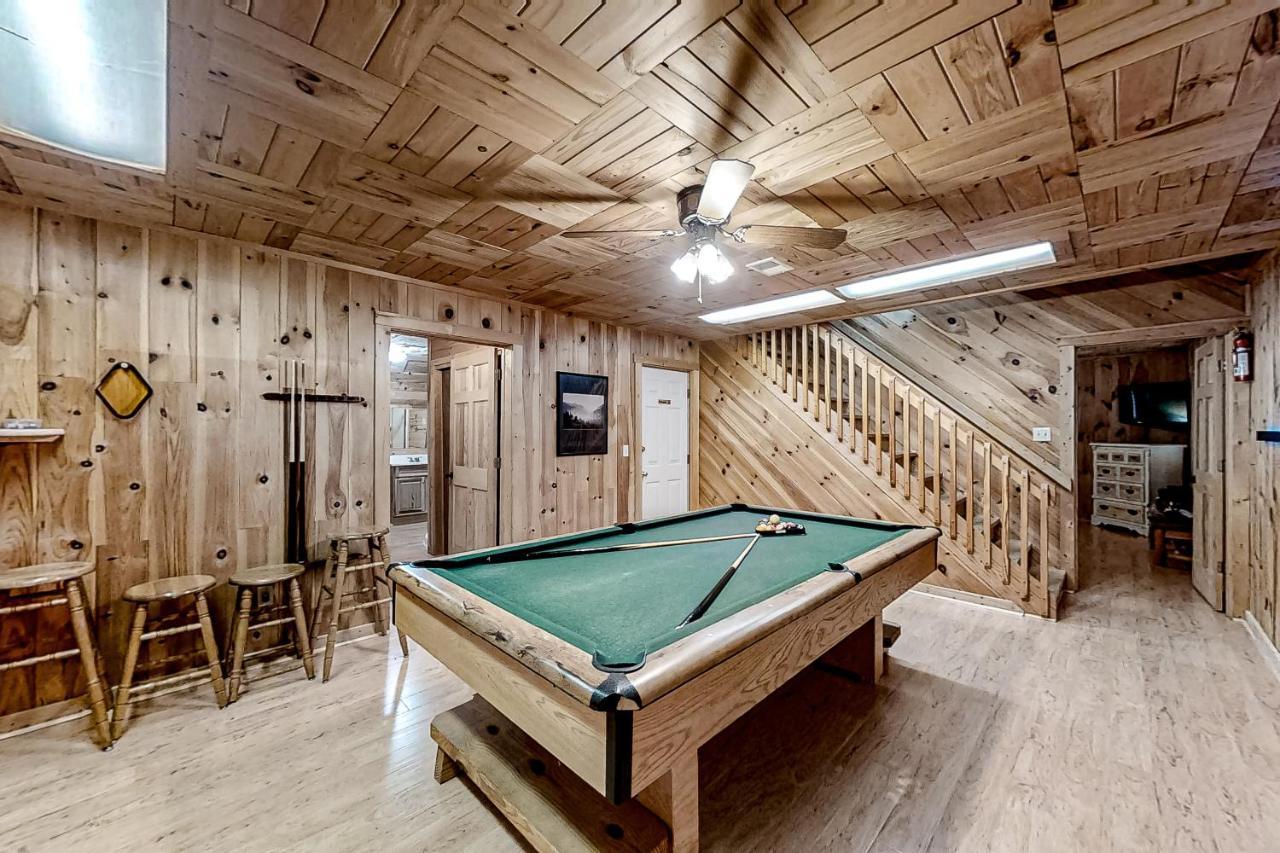 Mountain Lion's Tales Holiday home *