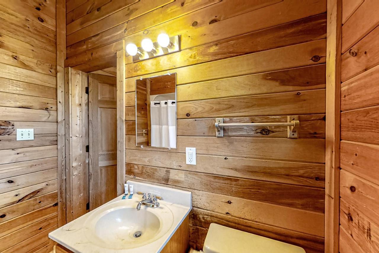 Mountain Lion's Tales Holiday home Gatlinburg