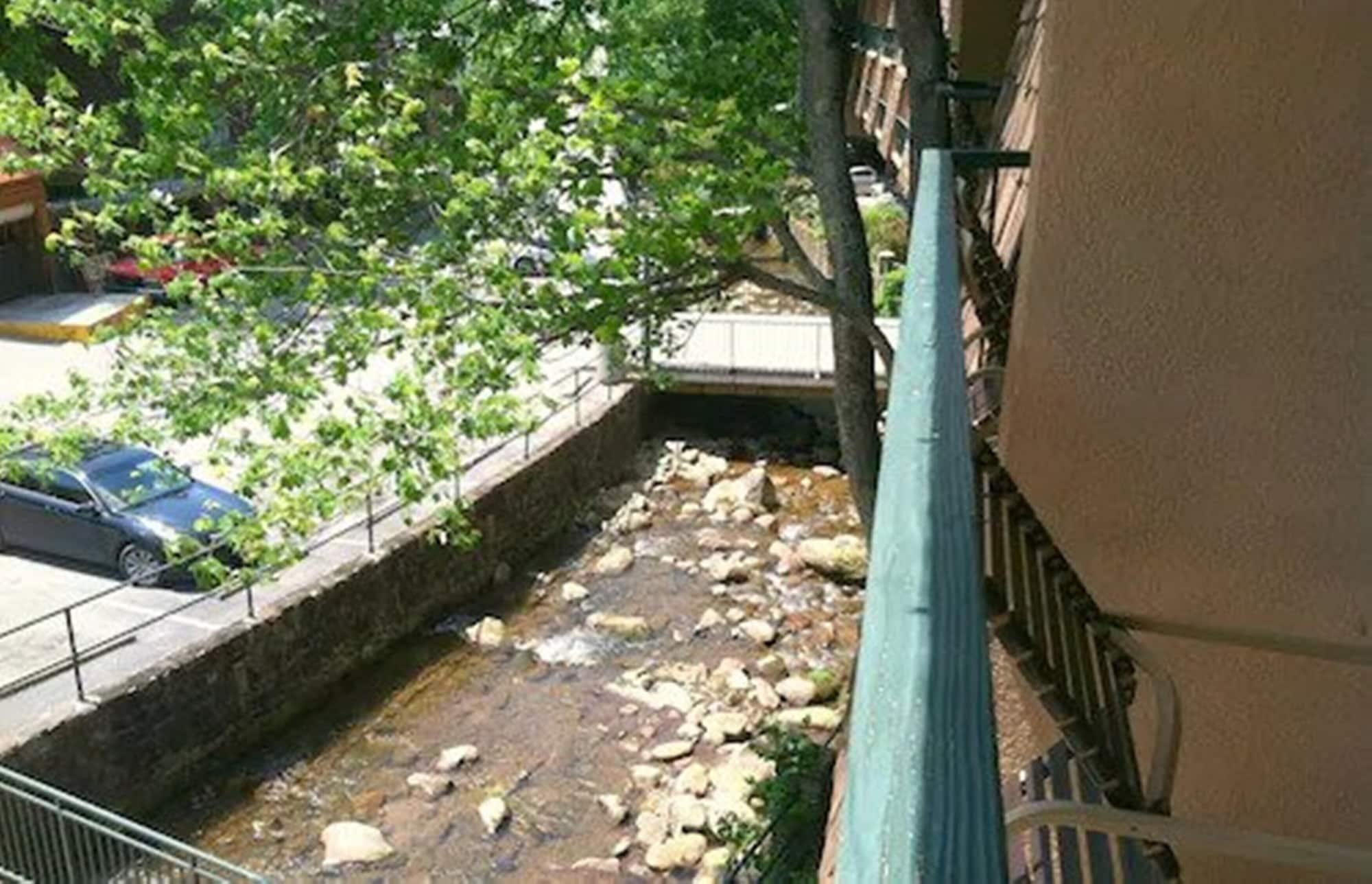 Quality Creekside - Downtown Inn Gatlinburg