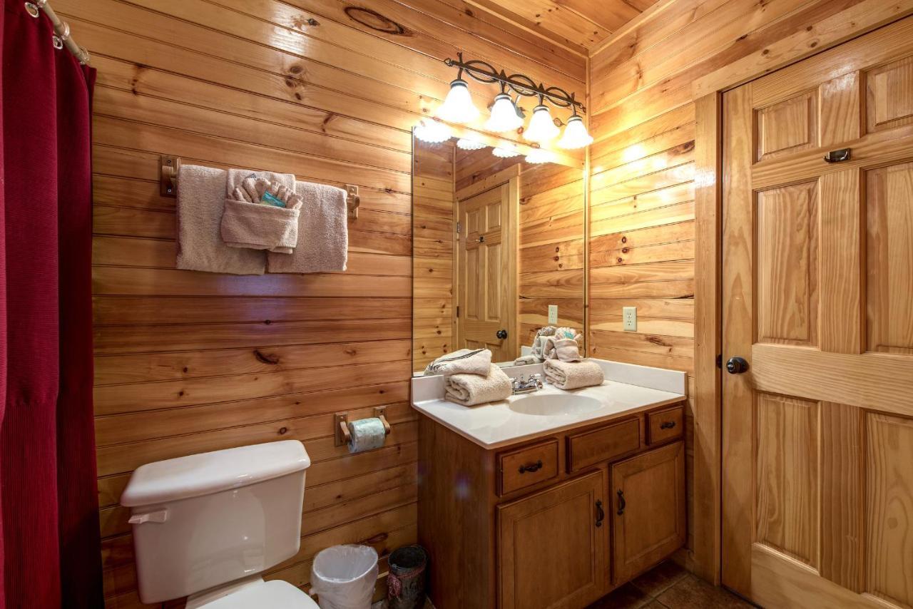Holiday home Hemlock *
