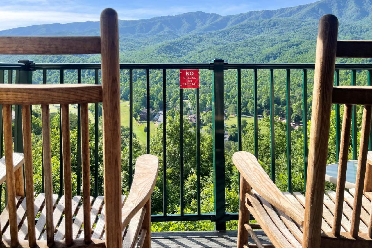 Grand View Loft