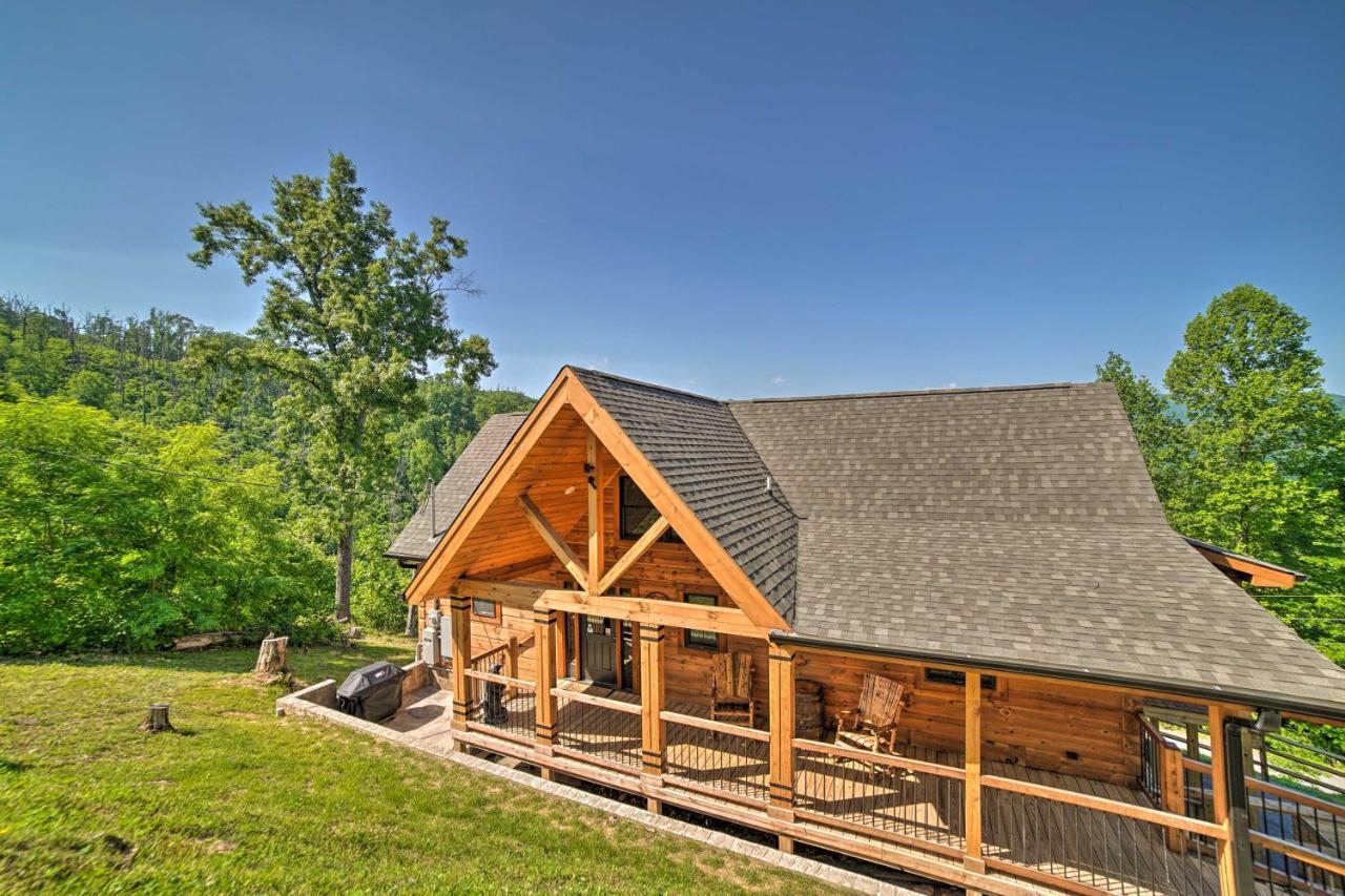 Holiday home Spacious Mountain Retreat With Hot Tub And Views! *