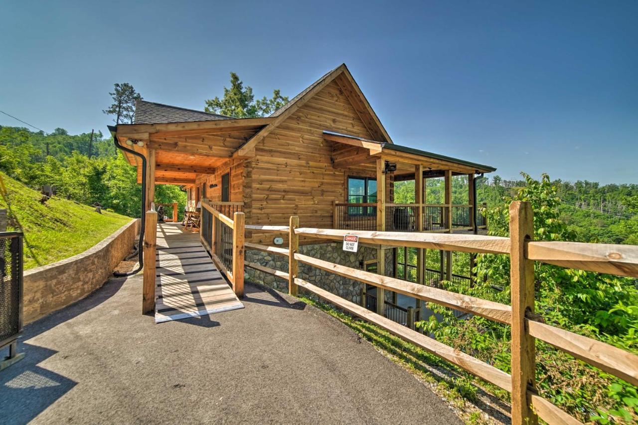Holiday home Spacious Mountain Retreat With Hot Tub And Views! *